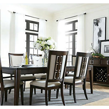 A Dining Room Filled with Details