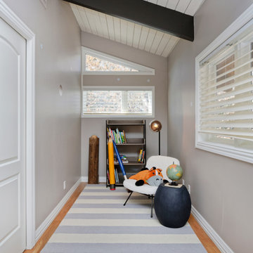 Farmhouse Aesthetic Residence
