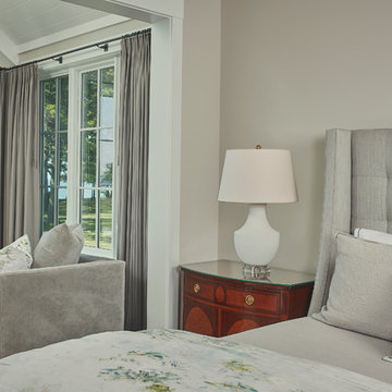 Rosewood - Transitional Farmhouse