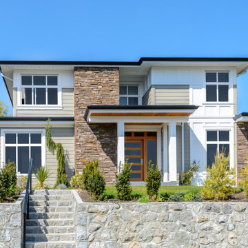 Self-Tinting Glass for Continuously Comfortable Homes