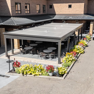 Shenandoah Country Club — Permanent Louvered Pergola (West Bloomfield, MI)