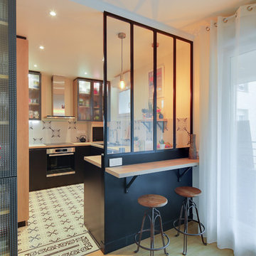 Appartement familial industriel - Brique, verrières et verre armé
