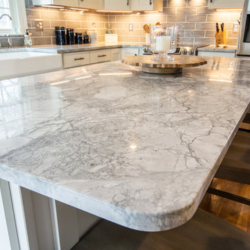 Super White quartzite kitchen