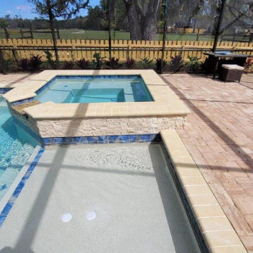 Roman Style Pool with Water Features & Spa