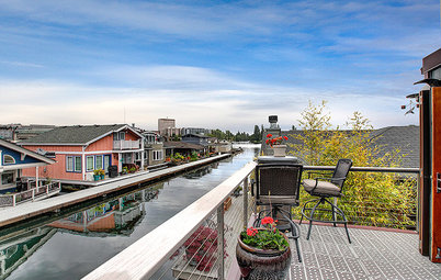 A Porthole Into Houseboats as ‘Sleepless in Seattle’ Turns 25