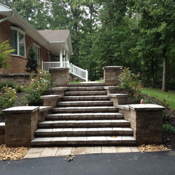 1980s Ranch Front Yard Makeover- Before and After