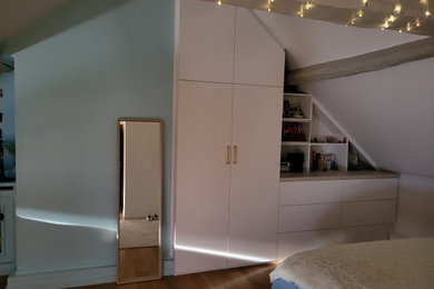 Réalisation d'une chambre design.