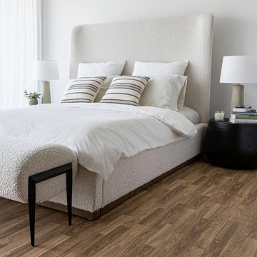 Faye King Bed