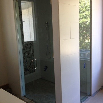 Custom Heavy Glass/Frameless Showers