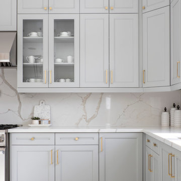 A modern Kitchen With a Traditional Touch