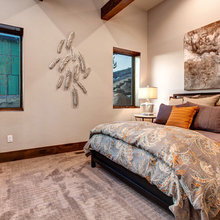 G bedroom