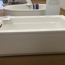 Groton, CT Showroom - Bathtubs