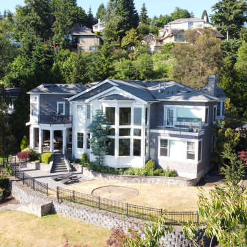 Exterior painting of a House in Mercer Island, WA | Local Painting Company