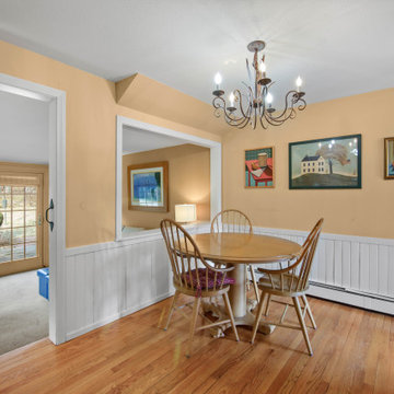 251 Buttonball Ln, Glastonbury, CT 06033