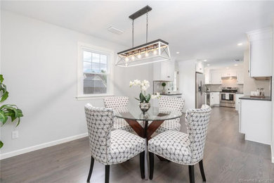 Dining room - craftsman dining room idea in Bridgeport