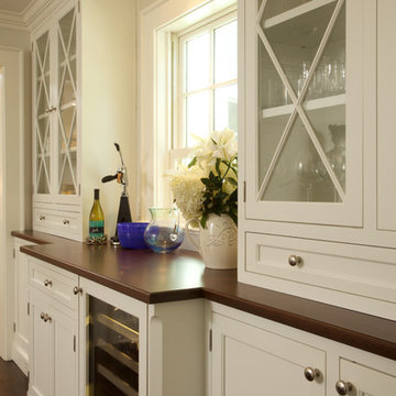 Stunning Traditional Kitchen with Transitional Kick