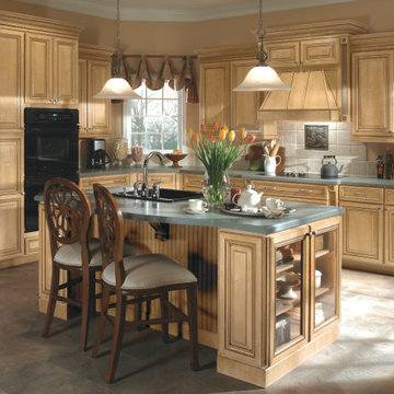 Southampton Style Kitchen Cabinets