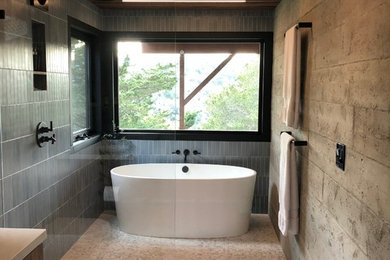Bathroom - modern bathroom idea in Orange County