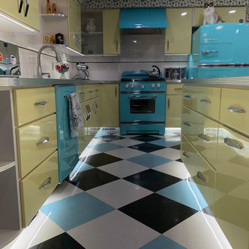 North Dakota Retro Kitchen