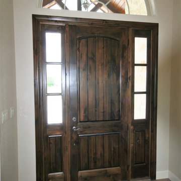 Front Entry - River Hills Interior