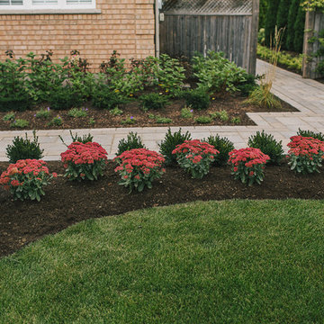 Front Yard Gardens