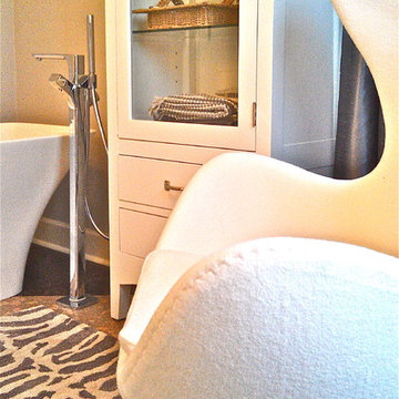 R14SCS17 Master Suite