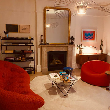 Parisian style reception room / office
