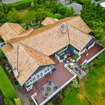 Impressive and Eco-Friendly Cedar Shake Shingle Roof in Shoreline, Washington