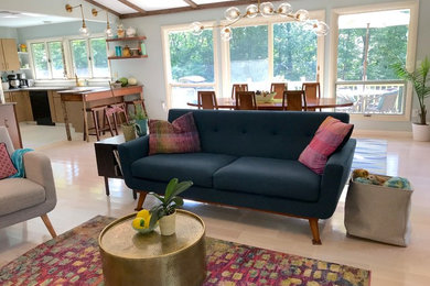 Inspiration for a 1950s home design remodel in Bridgeport