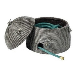 BEEHIVE HOSE HOLDER - Garden Hose Reels