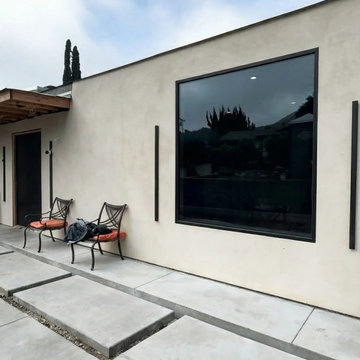 Modern Luxury Exterior with Custom Aluminum Fixed Landscape Window