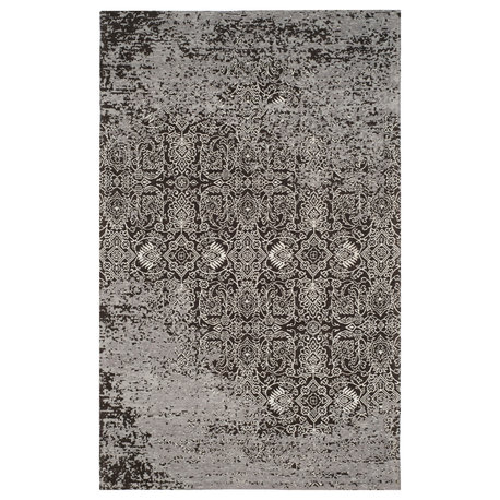 Safavieh Classic Vintage Collection CLV224 Rug, Silver/Brown, 4' X 6'