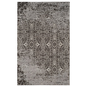 Safavieh Classic Vintage Collection CLV224 Rug, Silver/Brown, 6'7" X 9'2"