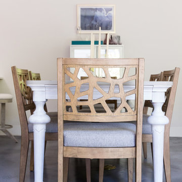 A Space Guided by Color Therapy Dining Space