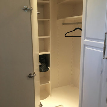 SONOMA HILLS CLOSET