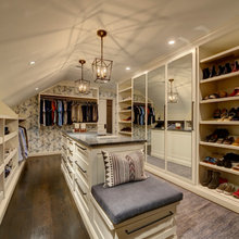 Cabo Master Closet