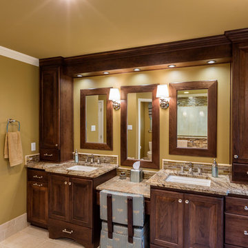 Spacious Traditional Master Bath