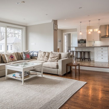 Oakville Elegance - Living