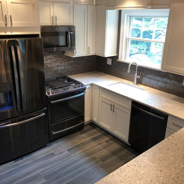 Kitchen Grey/White