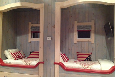 Home design - craftsman home design idea in New York