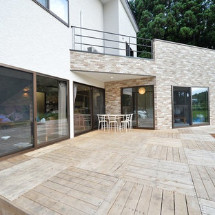 他の地域のモダンスタイルのおしゃれなデッキの写真