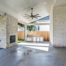 Outdoor Kitchen