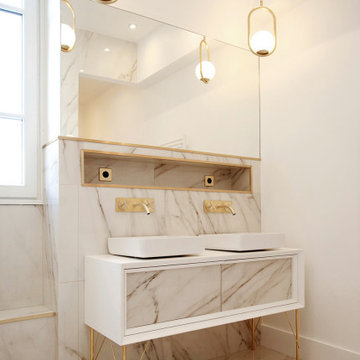 Salle de bain marbre et laiton