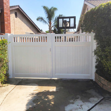Vinyl Gate