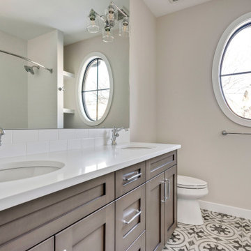 Show Stopping 2 Storey Home in Parkdale, Calgary