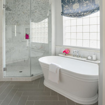 Riley Timeless White Bath Reno