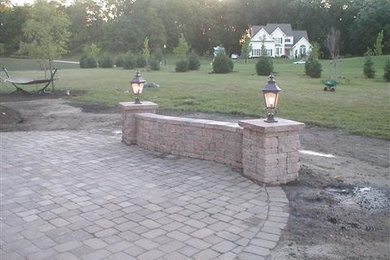 Free standing walls