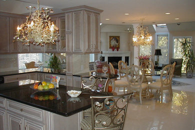 Elegant kitchen photo in Newark