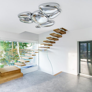 Designtreppe mit wellenförmigen Stufen