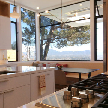 Laguna Beach Residence with Panoramic Views